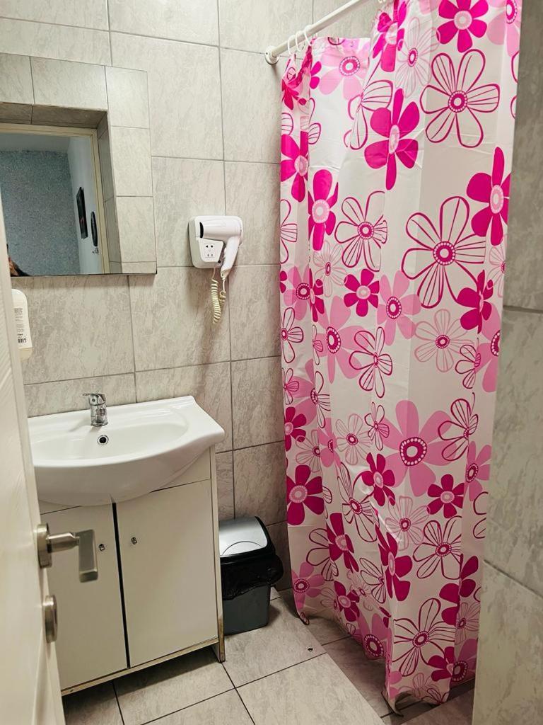 Amalya Hotel Konstanca Kültér fotó